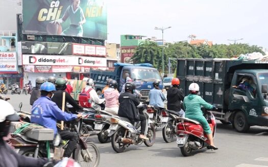 Tháo dỡ vòng xoay giao lộ Phạm Văn Đồng - Lê Quang Định trong tháng 3