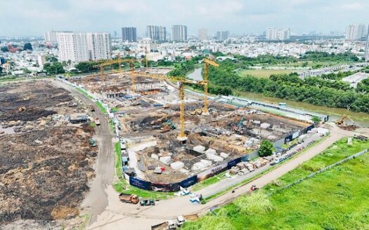 Loạt dự án đổi tên, tái khởi động