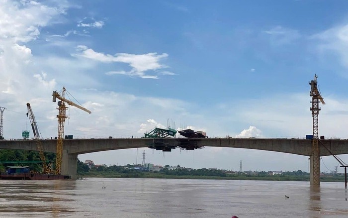 Chưa từng có trong lịch sử ngành cầu cả nước: Công trình 600 tỷ về đích thần tốc sau 10 tháng thi công, DN nào đứng sau?